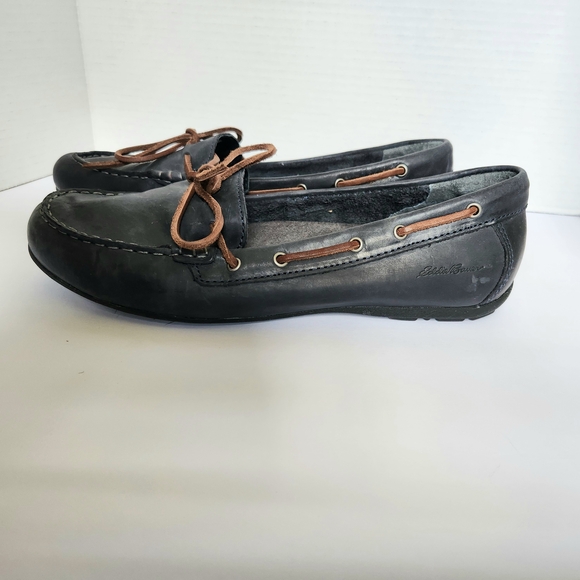 Eddie Bauer Womens Navy Leather Loafers with Brown Ties Sz 10 - Picture 3 of 8